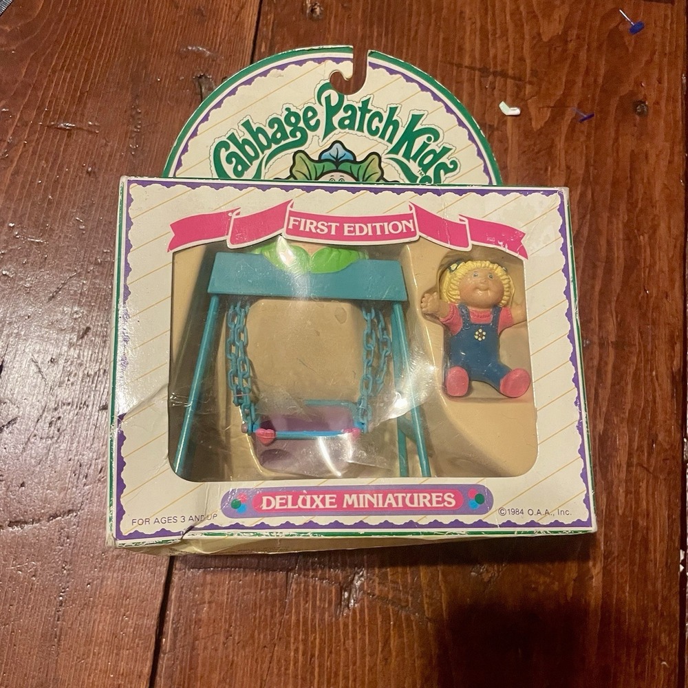 Vintage 1984 Cabbage Patch Kids First edition Deluxe Miniatures Girl Swing Play
